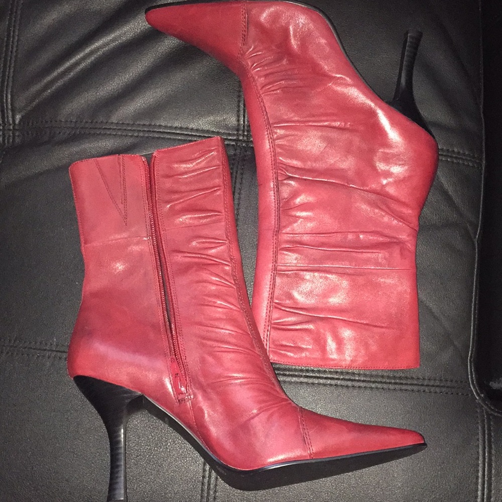 Red boots